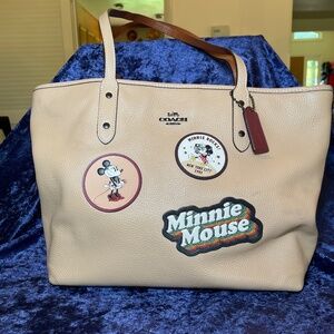 Special Edition Coach Minnie Mouse Bag/tote
